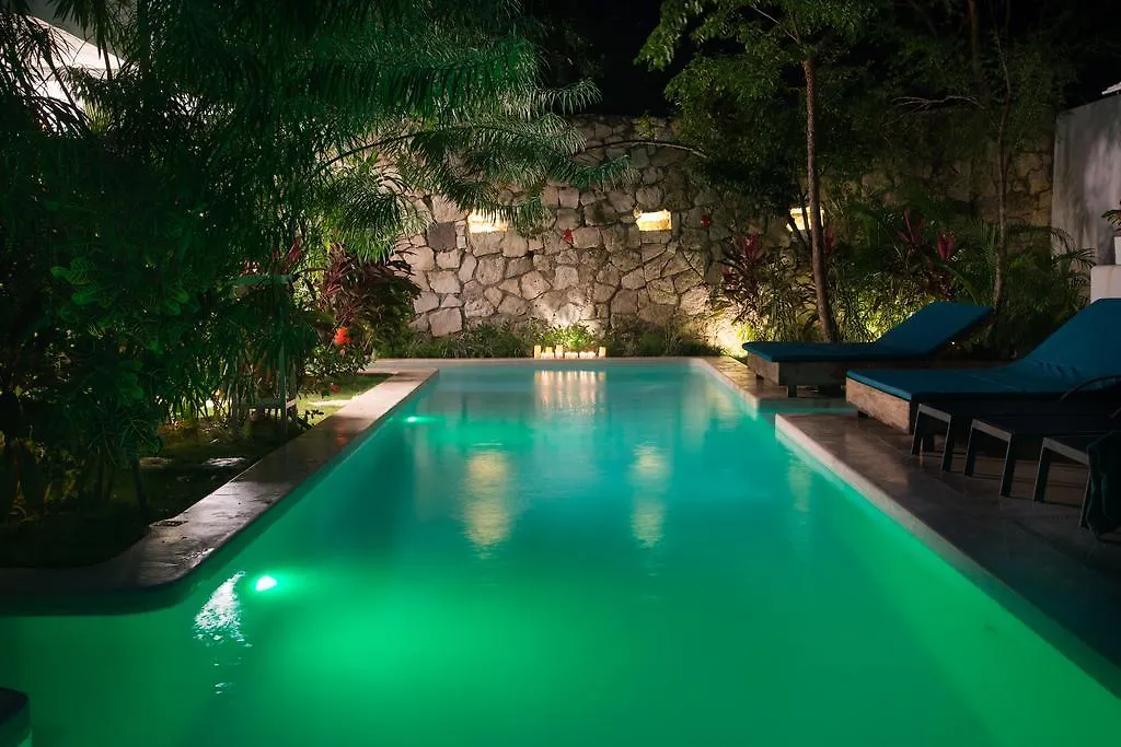 Livetulum Aparthotel  Tulum