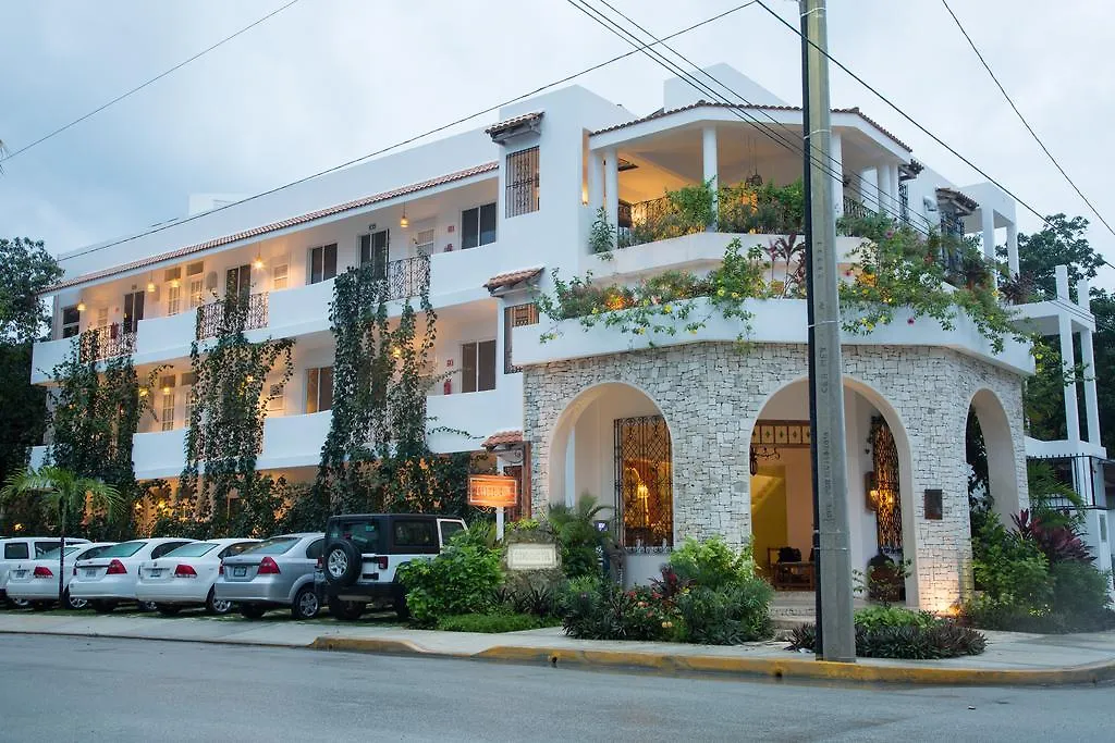 Livetulum Aparthotel 3*, Tulum